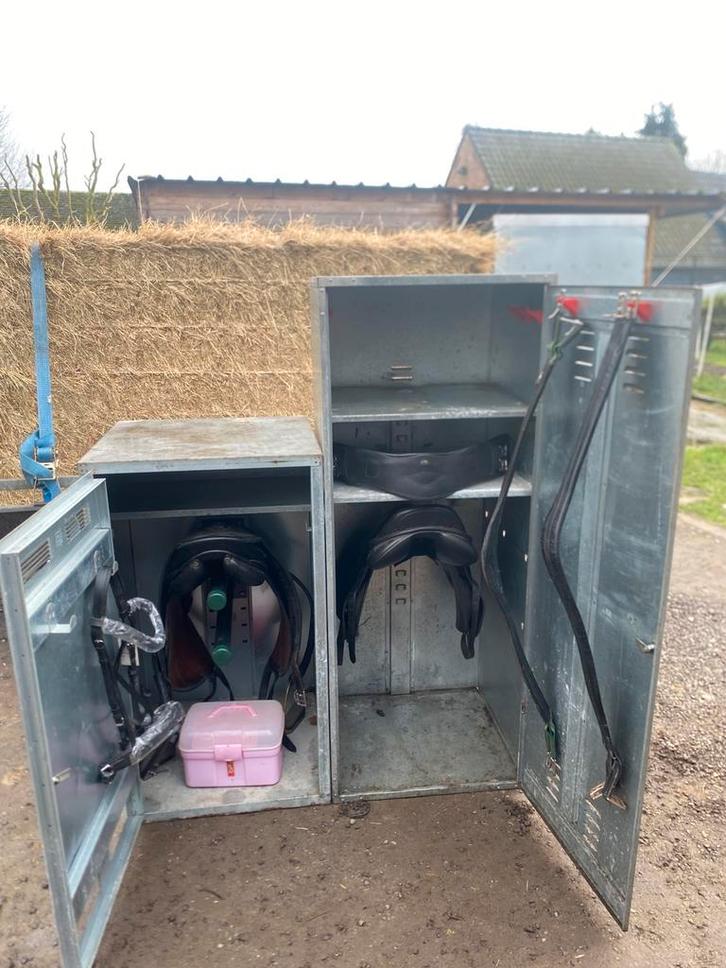 Zadelkasten, Dieren en Toebehoren, Paarden en Pony's | Zadels, Gebruikt, Ophalen