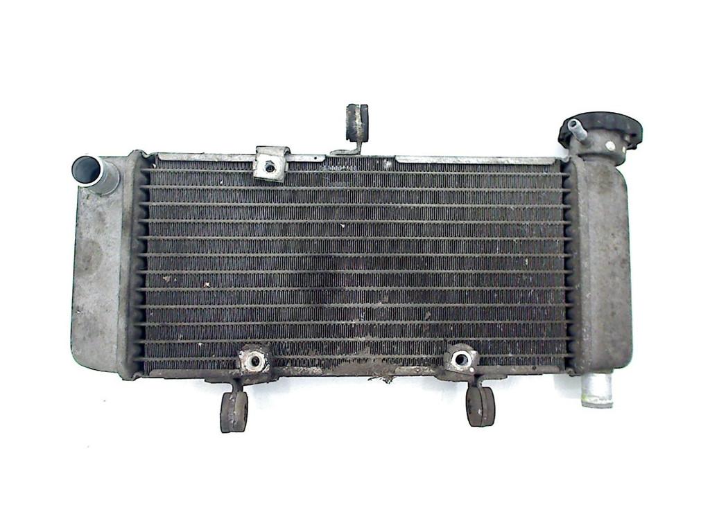 RADIATEUR EAU Honda CBR 250 R 2011-2013 (CBR250 CBR250R), Motos, Dhr. S. di Majo, Utilisé, Info@cama-motorparts.nl, P.J. Troelstraweg 8 8
3144 CX  MAASSLUIS, NL