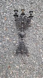 Zware kandelaar, Enlèvement