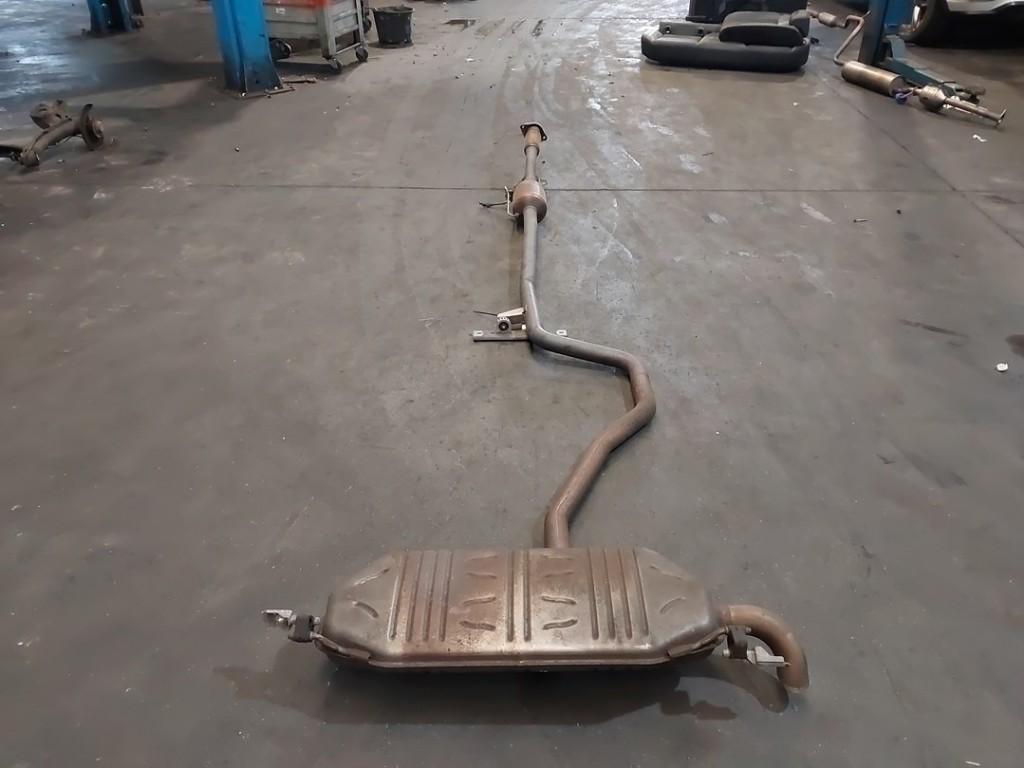 ÉCHAPPEMENT CENTRE + ARRIÈRE SILENCIEUX CLA (118.3), Dhr. J. Ham, Mercedes-Benz, Administratie@autoham.nl, Utilisé