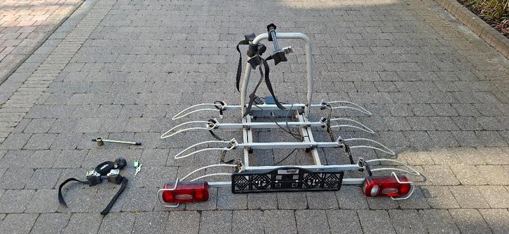 Fietsendrager voor 4 fietsen merk Pro User, Auto diversen, Fietsendragers, Gebruikt, Trekhaakdrager, 3 fietsen of meer, Ophalen