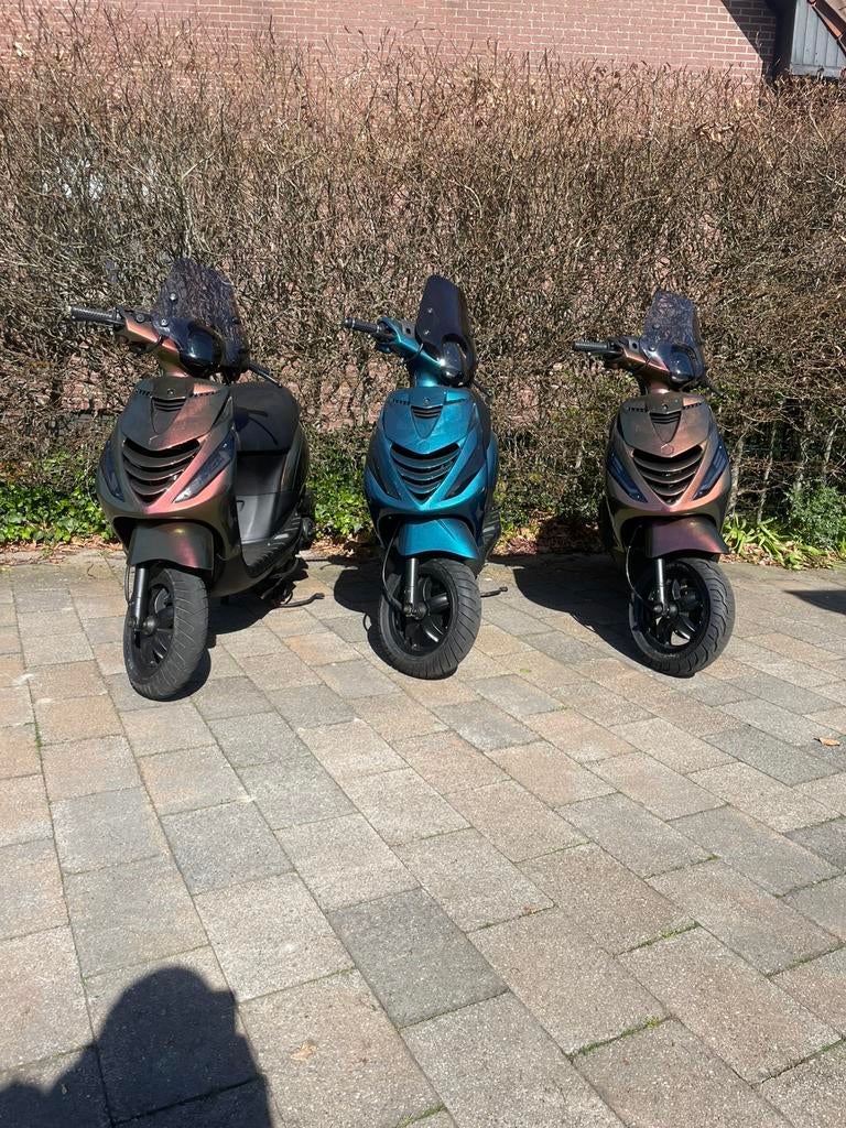 Piaggio Zip 4 takt in perfecte staat A en B klasse, Enlèvement ou Envoi, Comme neuf, Zip