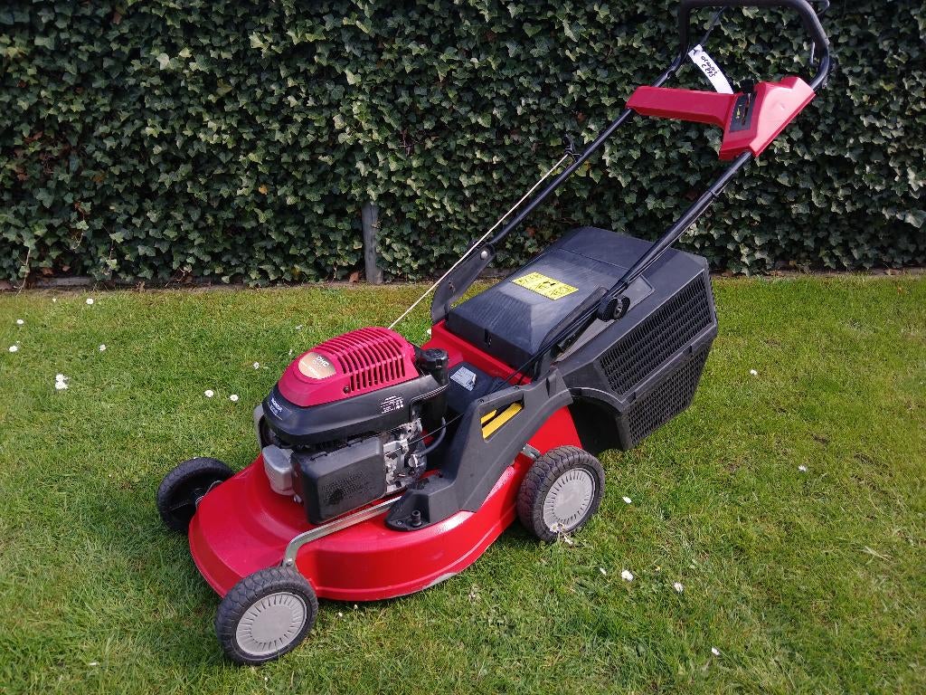 Grasmaaier castelgarden met honda motor, Tuin en Terras, Grasmaaiers, Zo goed als nieuw, Benzine-grasmaaier, Cirkelmaaier, Opvangbak