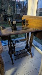 Singer naaimachine met originele handleiding, Enlèvement