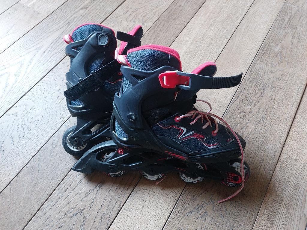 Rollers  35-38 et protections, Sports & Fitness, Enlèvement, Utilisé, Rollers 4 roues en ligne