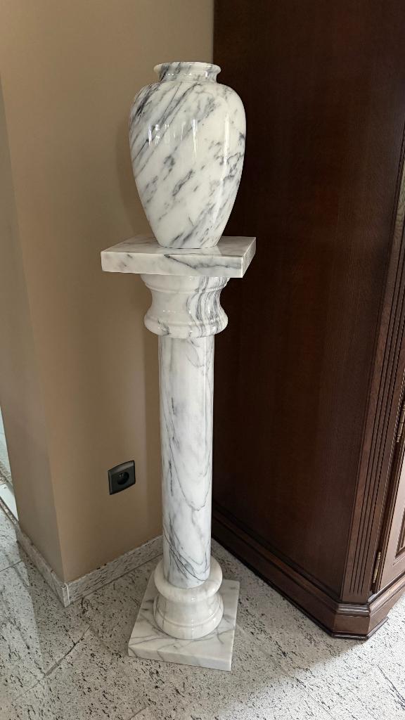 Marmeren zuil, Ophalen, Zo goed als nieuw