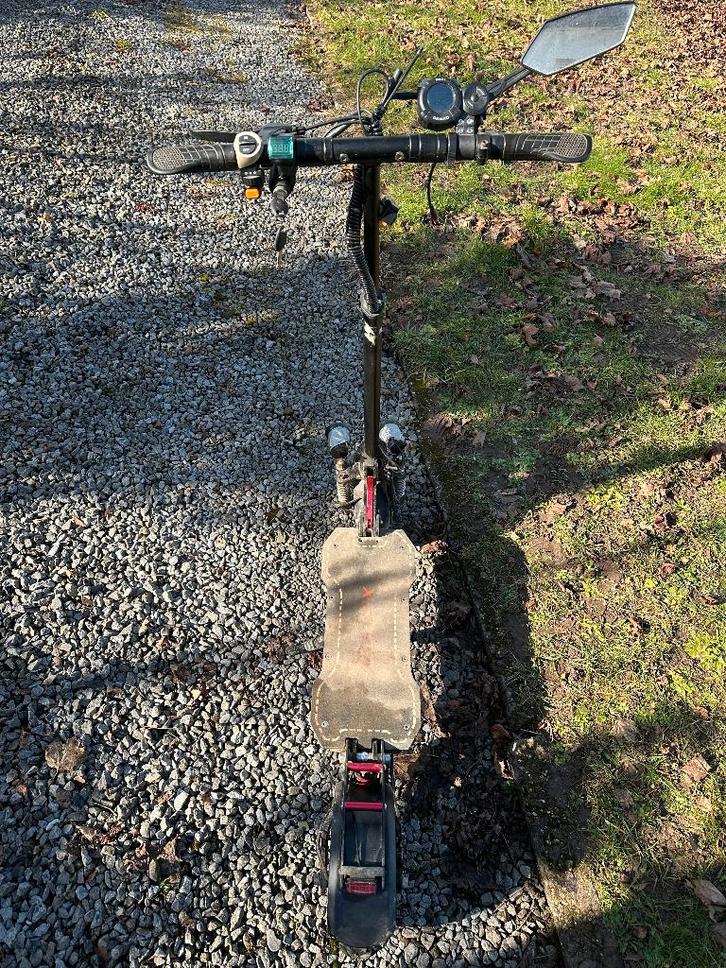 Trottinette électrique 2400W 60km/h, Vélos & Vélomoteurs, Trottinettes, Utilisé, Step électrique (E-scooter), Enlèvement ou Envoi