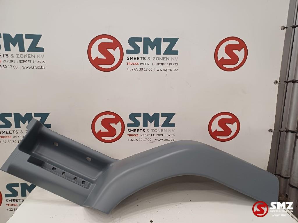 Marchepied gauche DAF, Autos : Pièces & Accessoires, Pièces camion, DAF, Autres pièces automobiles, Neuf