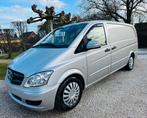 MERCEDES VITO 3.0CDI V6 AVEC CLIMATISATION AUTOMATIQUE, Autos, Cuir, Achat, 2987 cm³, Entreprise