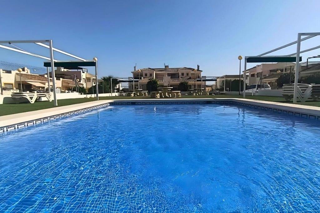 Huur Spanje: Vakantiehuis in Vistabella Golf, Vakantie, Wasmachine, Dorp, 2 slaapkamers, Aan zee