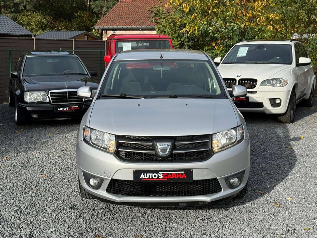 Dacia Logan Benzine Manueel AIrco Navi Groot Scherm 1Ste Eig, Auto's, Dacia, Zwart, 67 kW, Logan, Bedrijf