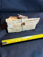 Bois pétrifié avec cristaux - Hoegaarden - 475 g - 17€, Enlèvement ou Envoi