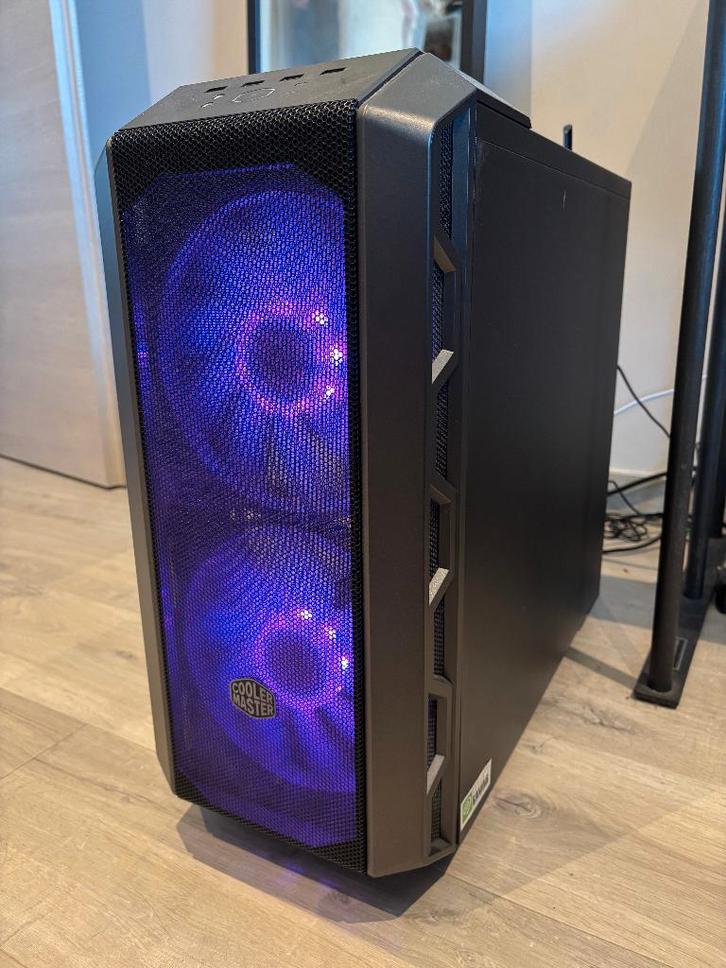 PC-gamer — 64 GB RAM RGB — 4 TB — Windows 11 - Waterkoeling, Computers en Software, Desktop Pc's, Gebruikt, 4 Ghz of meer, HDD