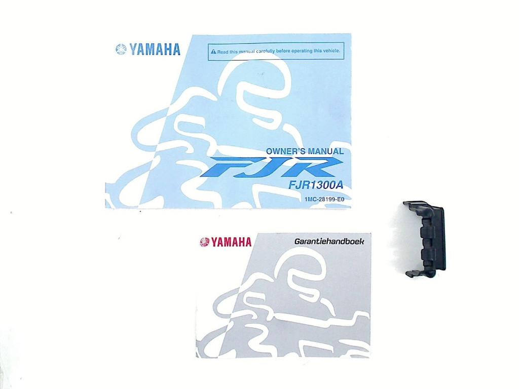 INSTRUKTIEBOEK FJR 1300 2013-2016 ABS (FJR1300 FJR1300A), Motoren, Onderdelen | Yamaha, Gebruikt