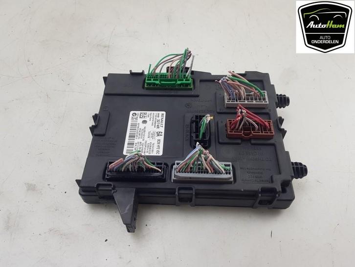 COMPUTER BODY CONTROL Renault Kadjar (RFEH) (01-2015/-), Auto-onderdelen, Elektronica en Kabels, Renault, Gebruikt