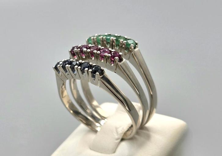 Bagues vintage en or rubis, émeraude et saphir. 2026/201/2/3, Bijoux, Sacs & Beauté, Bagues, Comme neuf, Femme ou Homme, 19 à 20