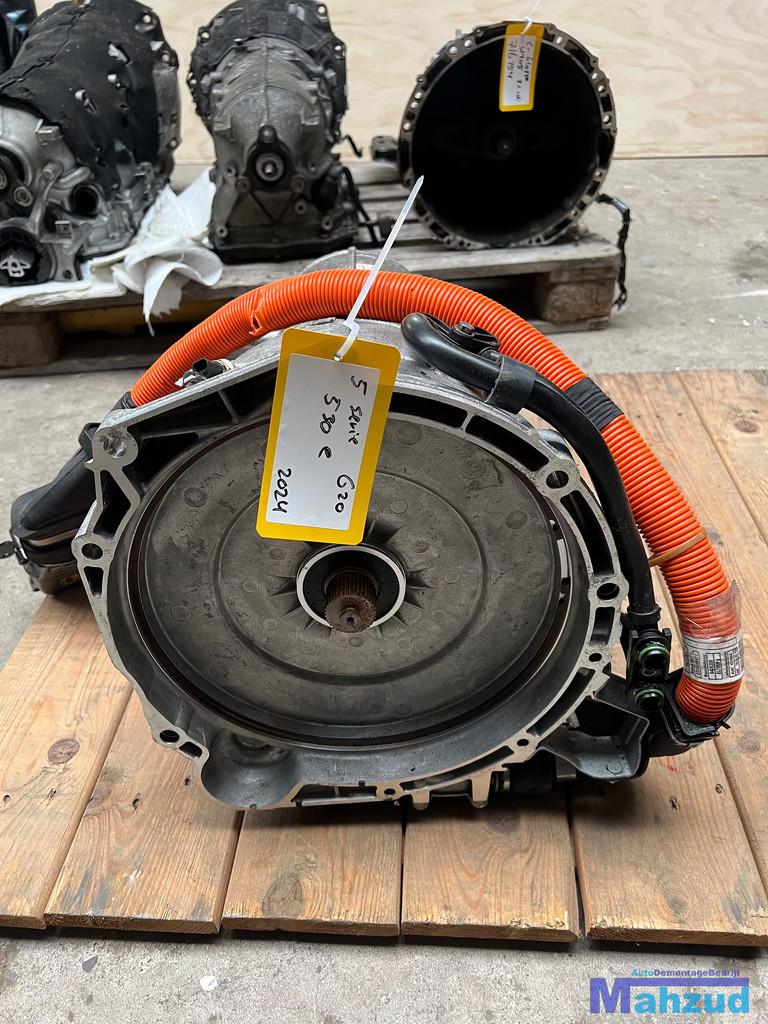 BMW 5 SERIE 530E Versnellingsbak automaatbak GA8P75HZ GC1P25, Petuelring 130
80788  Munich, DE, Gebruikt, Info@bmw.de, BMW