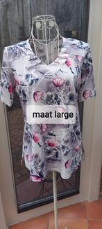 Leuke bloesjes  maat large, Vêtements | Femmes, T-shirts, Enlèvement ou Envoi