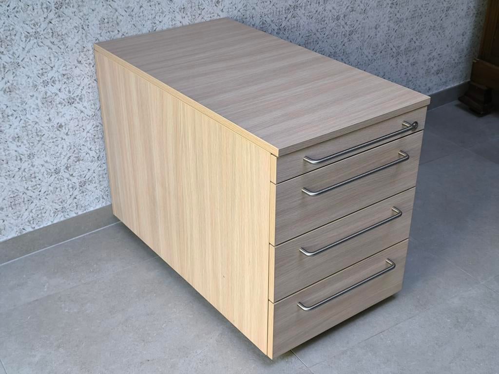 Commode de bureau profonde (80cm) sur roulettes (Bon état!), 3 ou 4 tiroirs, Moins de 100 cm, Enlèvement, Utilisé