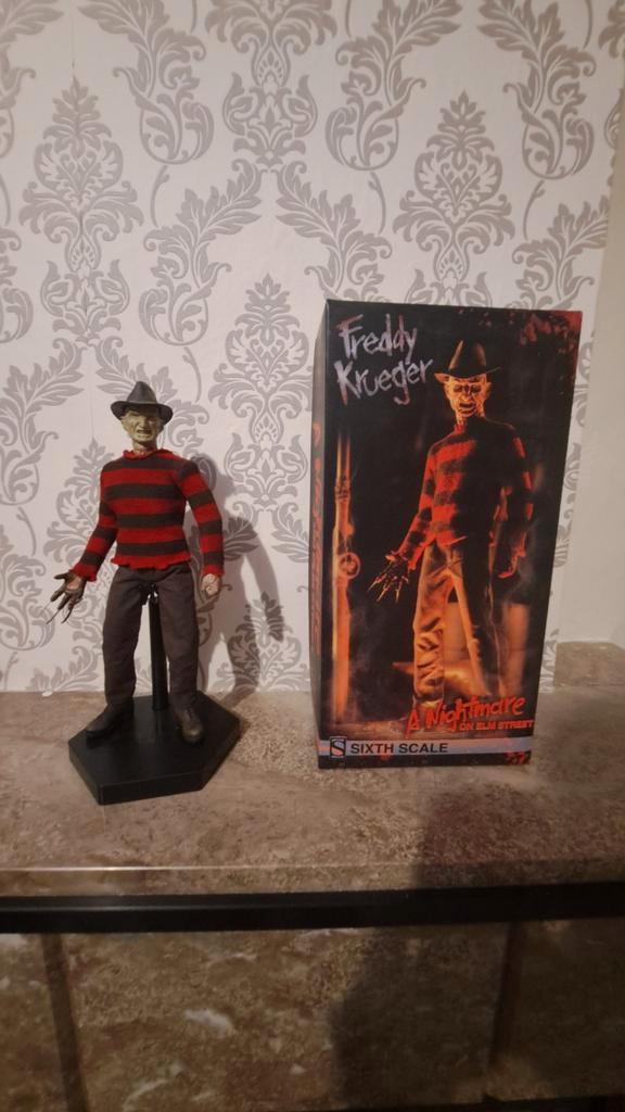 Sideshow Freddy Krueger 1/6 Sixth Scale Figure, Verzamelen, Poppetjes en Figuurtjes, Ophalen of Verzenden