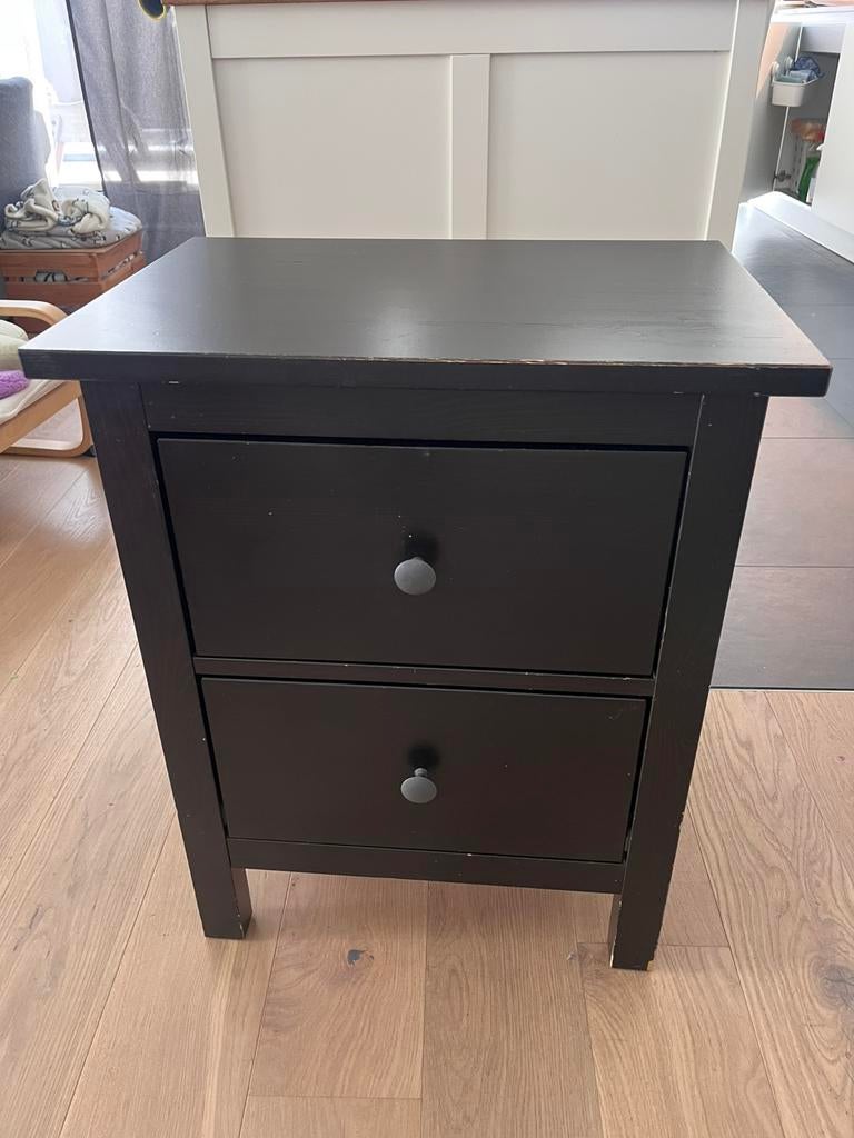 2 Tables de chevet/Commodes IKEA HEMNES noir, 45 à 65 cm, Enlèvement, Utilisé, 55 à 70 cm