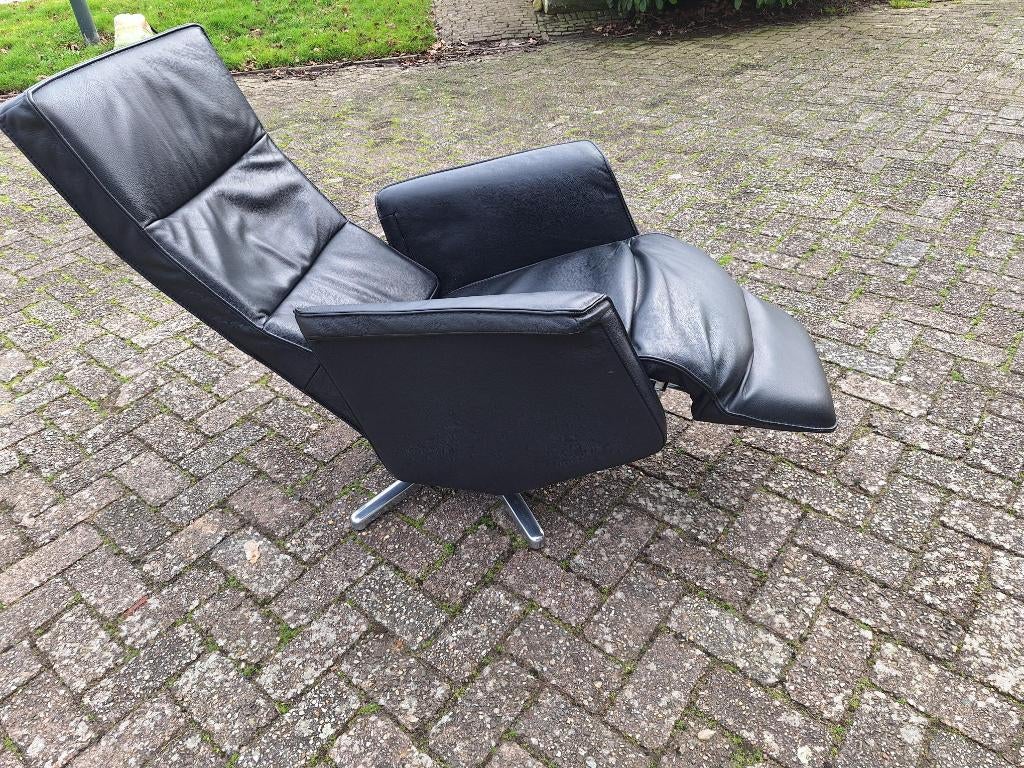 Zwarte Leren relax fauteuil / draai stoel in zwart leer, Huis en Inrichting, Gebruikt, Eenpersoons, Leer, Ophalen of Verzenden