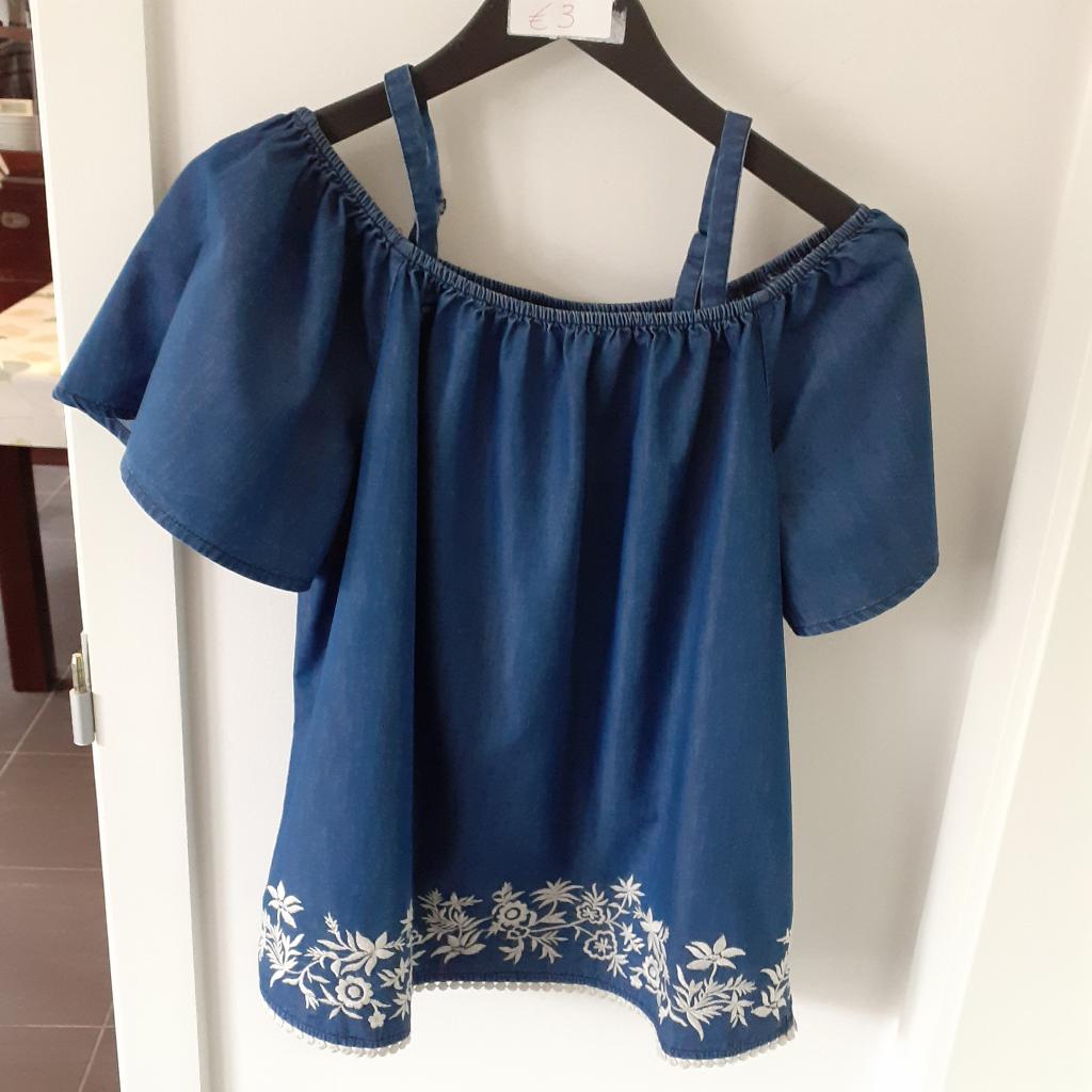 C & A Jeans-topje met borduurstuk Maat: (EU) 44 Prijs: € 3, Blauw, Maat 42/44 (L), C & A, Ophalen of Verzenden