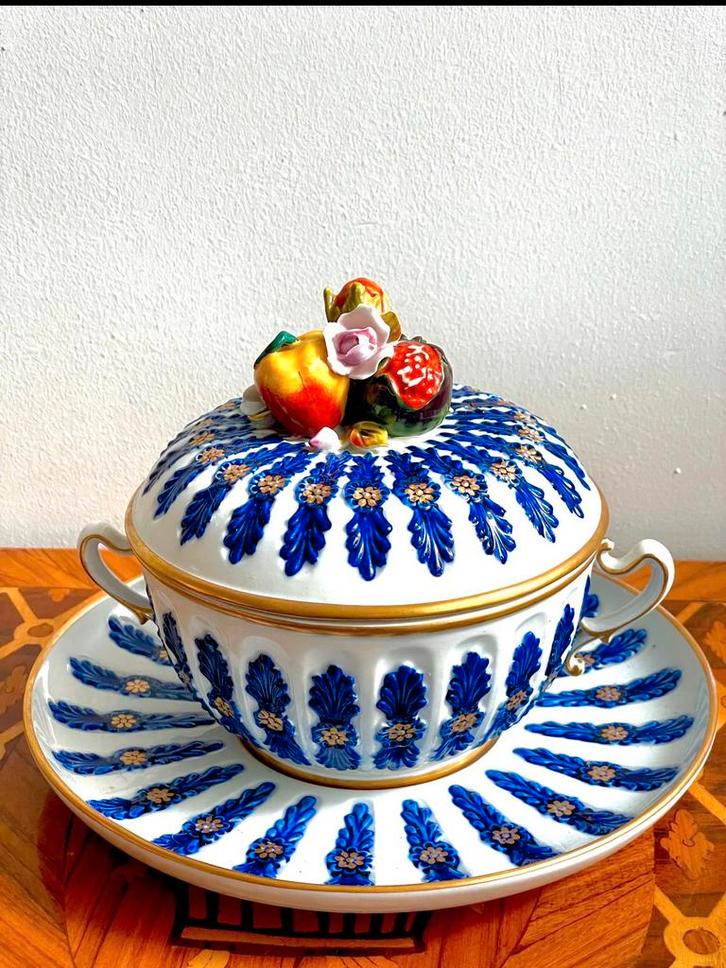 Service en porcelaine de Sèvres, Antiquités & Art, Antiquités | Services (vaisselle) pièces, Enlèvement