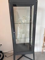 Vitrinekast fabrikor Ikea, Enlèvement, Utilisé