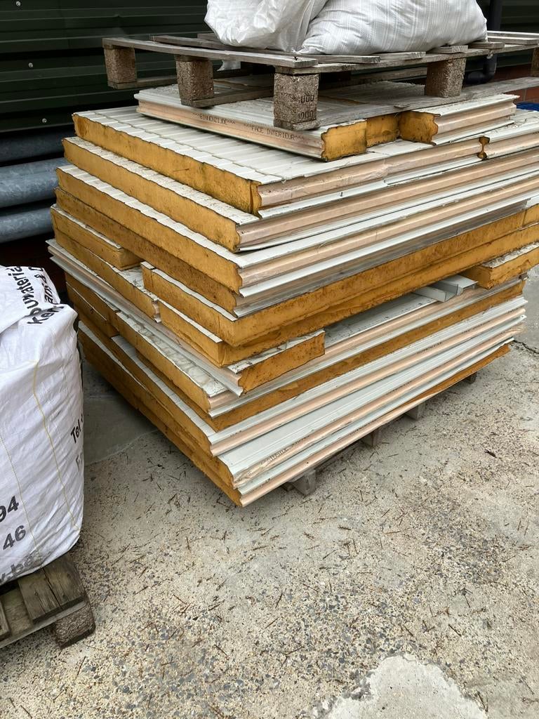 Isolatie panelen, Ophalen, Zo goed als nieuw