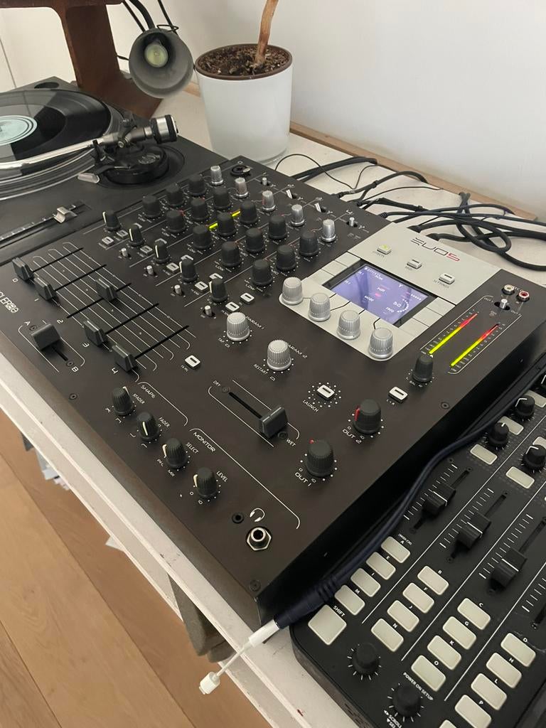 Table de mixage DJ haut de gamme Ecler Evo 5 comme neuve, Musique & Instruments, Tables de mixage, Comme neuf, 5 à 10 canaux, Enlèvement ou Envoi