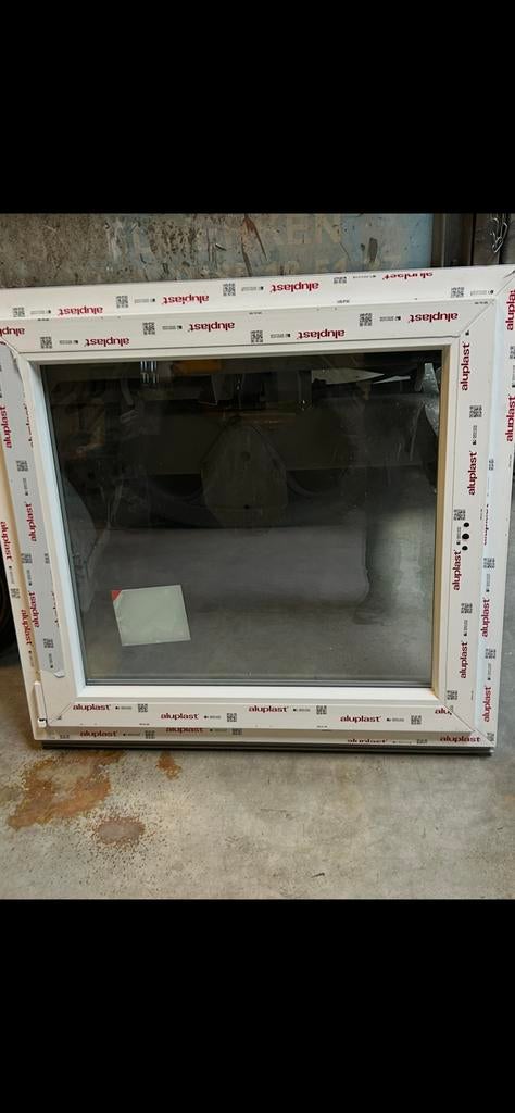 Wit pvc raam draai/kip, Kunststof, Raamkozijn, Nieuw, Inclusief glas