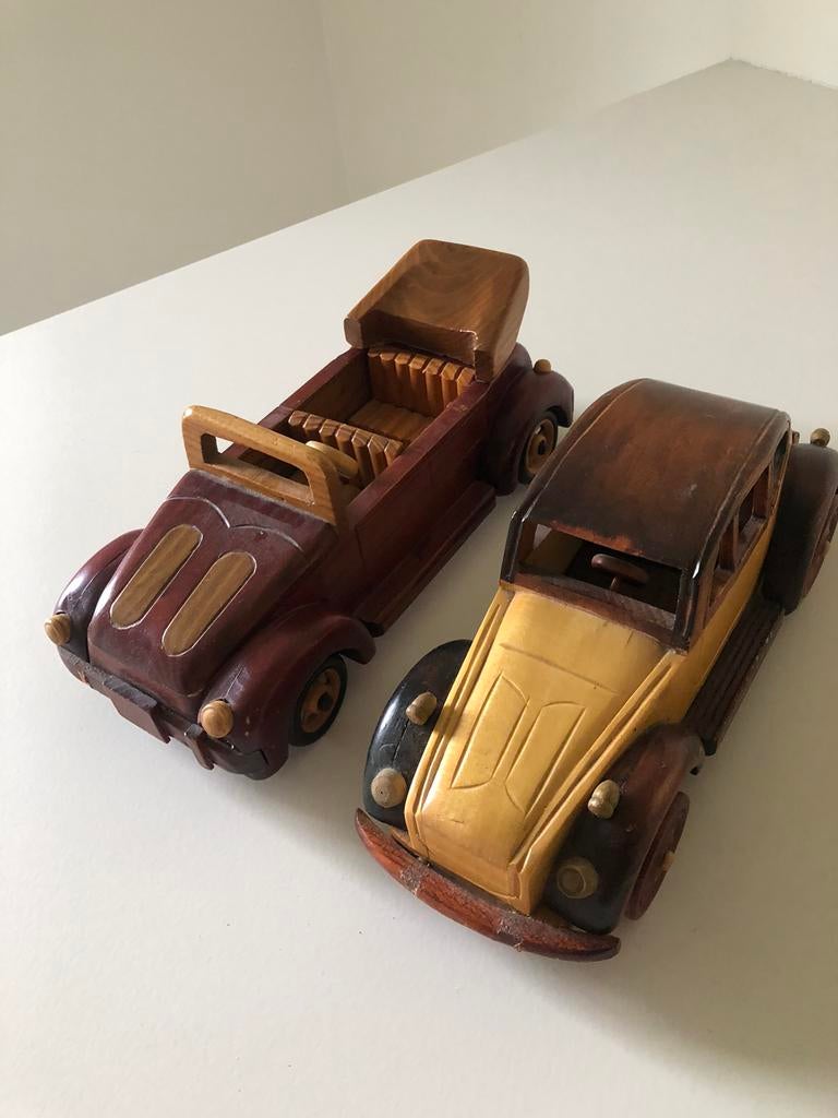 Modelwagens in hout, Hobby en Vrije tijd, Modelbouw | Auto's en Voertuigen, Ophalen, Gebruikt, Auto, Overige merken