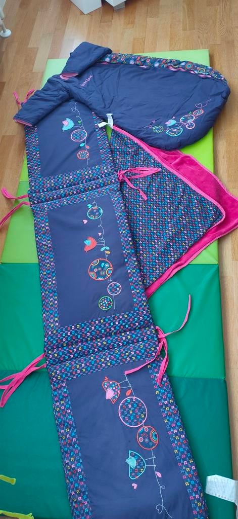 Tour de lit+ couverture premaman, Enlèvement