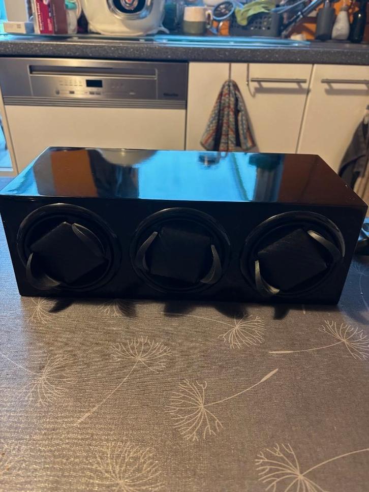 Remontoir Électrique Brick pour 3 Montres Automatiques, Collections, Marques & Objets publicitaires, Comme neuf, Ustensile, Enlèvement