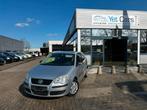 Vw Polo keuring verkoop en garantie, Auto's, Voorwielaandrijving, Zwart, 4 cilinders, Leder en Stof