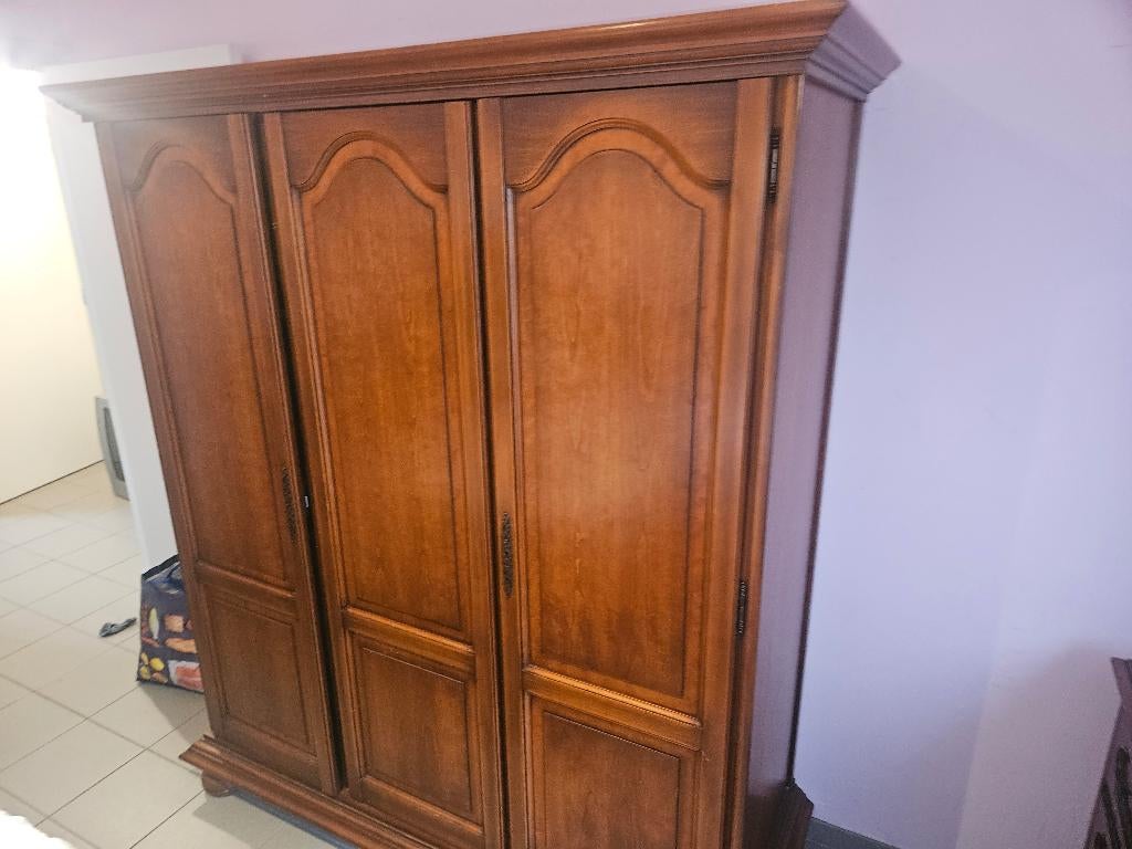 Kleerkast met commode en spiegel en nachtkastje, Ophalen, Met deur(en), Gebruikt, 75 cm of meer