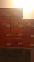 11 BRR  ferrari 1/18  Rosso Corsa, Enlèvement ou Envoi