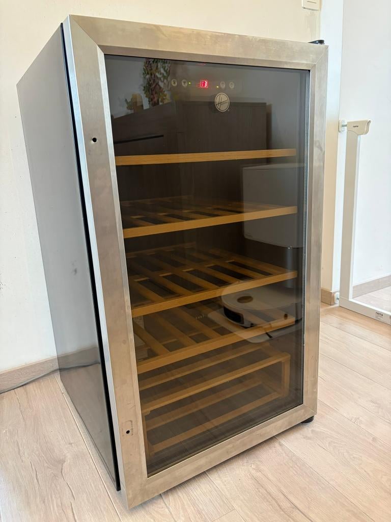 Cave à vin Hoover HWCA2335 - 118L - très bon état, Electroménager, Enlèvement, Comme neuf, À Poser