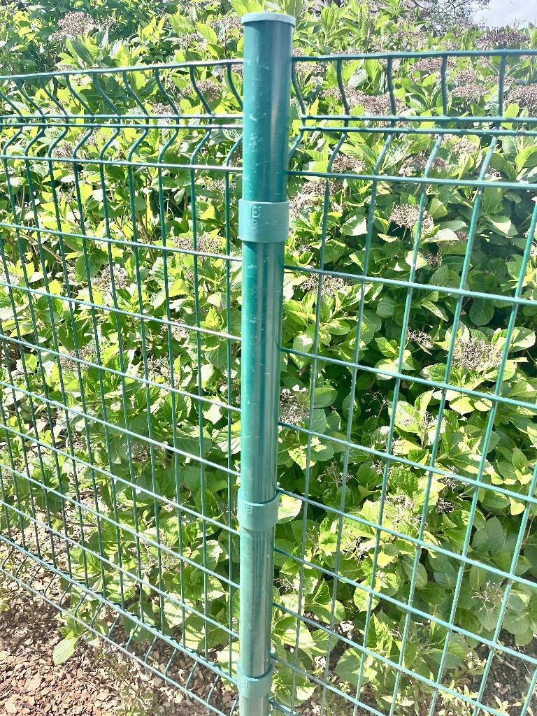 Clôture Betafence 51,5 m - Panneaux métalliques 3D (complet), Jardin & Terrasse, Clôture en treillis métallique simple, Comme neuf