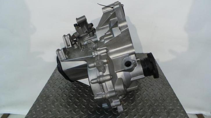VOLKSWAGEN POLO TRANSMISSIE / VERSNELLINGSBAK 2005, Auto-onderdelen, Elektronica en Kabels, Gebruikt, ARN erkend, Stiba lid, Erkend duurzaam