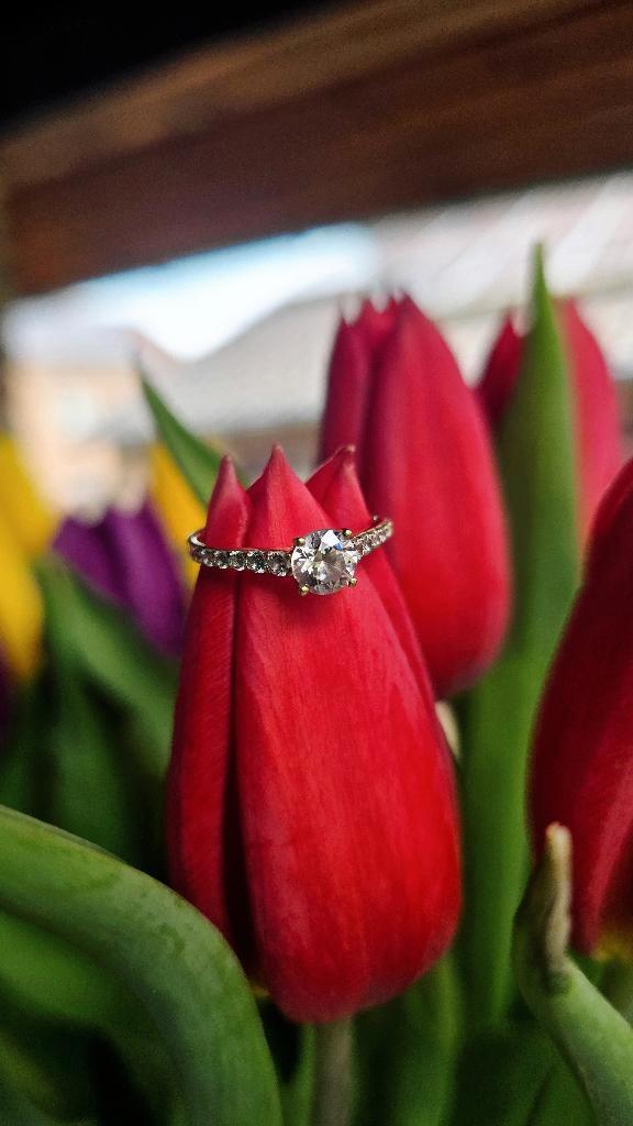 Gouden ring 585 / Bague en or 585, Handtassen en Accessoires, Ringen, Zo goed als nieuw, Dame, 18 tot 19, Goud, Goud, Met strass