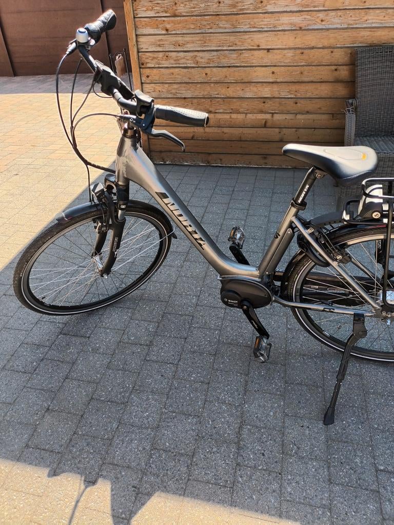 Elektrische damesfiets merk norta met twee volle batterijen, Ophalen