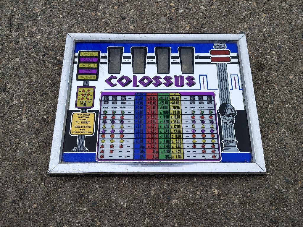 Glazen Ruit: Colossus / Fruitautomaat /UK, Enlèvement