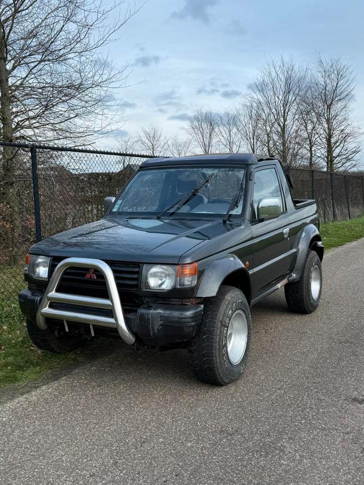 Mitsubishi Pajero 2.5 TDI Cabrio – 1991 – Zeldzaam Project, Auto's, Mitsubishi, Particulier, Pajero, 4x4, Open dak, Trekhaak, Diesel