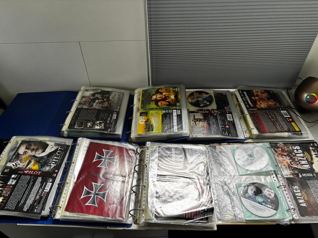 DVD oorlogscollectie circa 190 titels, Cd's en Dvd's, Dvd's | Actie, Zo goed als nieuw, Boxset, Ophalen of Verzenden