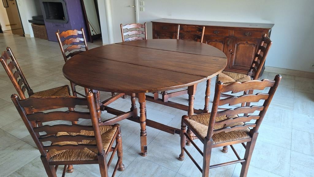 Eiken ronde Tafel met 10 stoelen, Tuin en Terras, Tuinsets en Loungesets, Ophalen