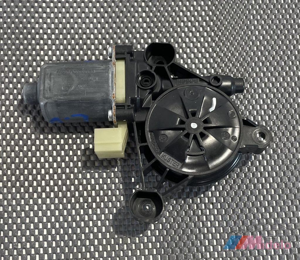 VW GOLF 7 RAAMMOTOR LINKS VOOR  5Q0959801B, Volkswagen, -, Utilisé, -