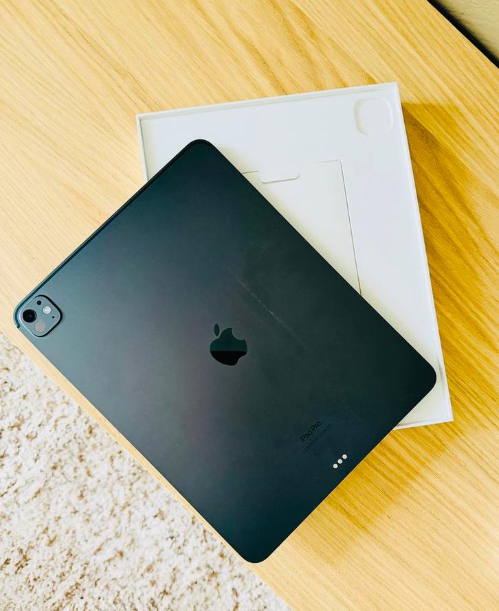 Apple Ipad Pro M4 13 inch 512gb + Apple Magic Keyboard azrty, Informatique & Logiciels, Apple iPad Tablettes, Comme neuf, Apple iPad