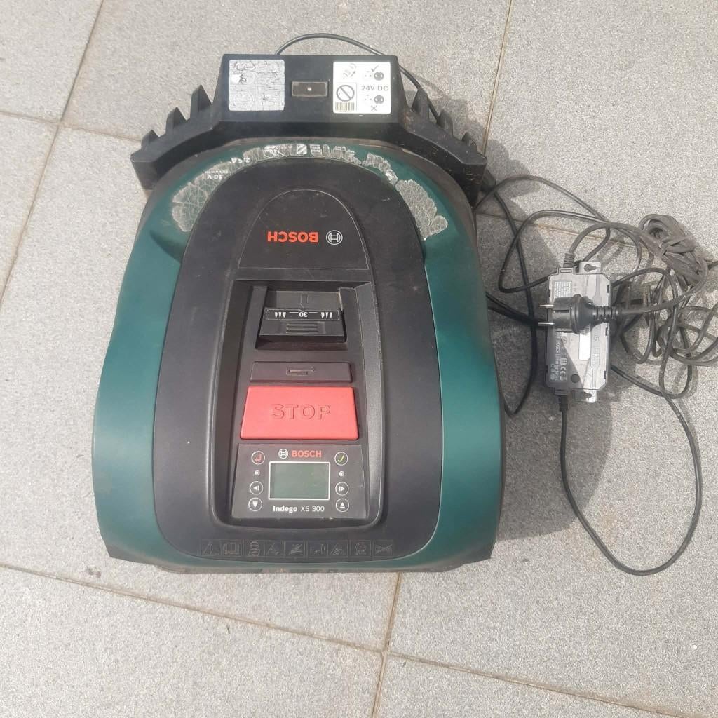 Robotmaaier Bosch XS 300, Ophalen, Gebruikt, Bosh
